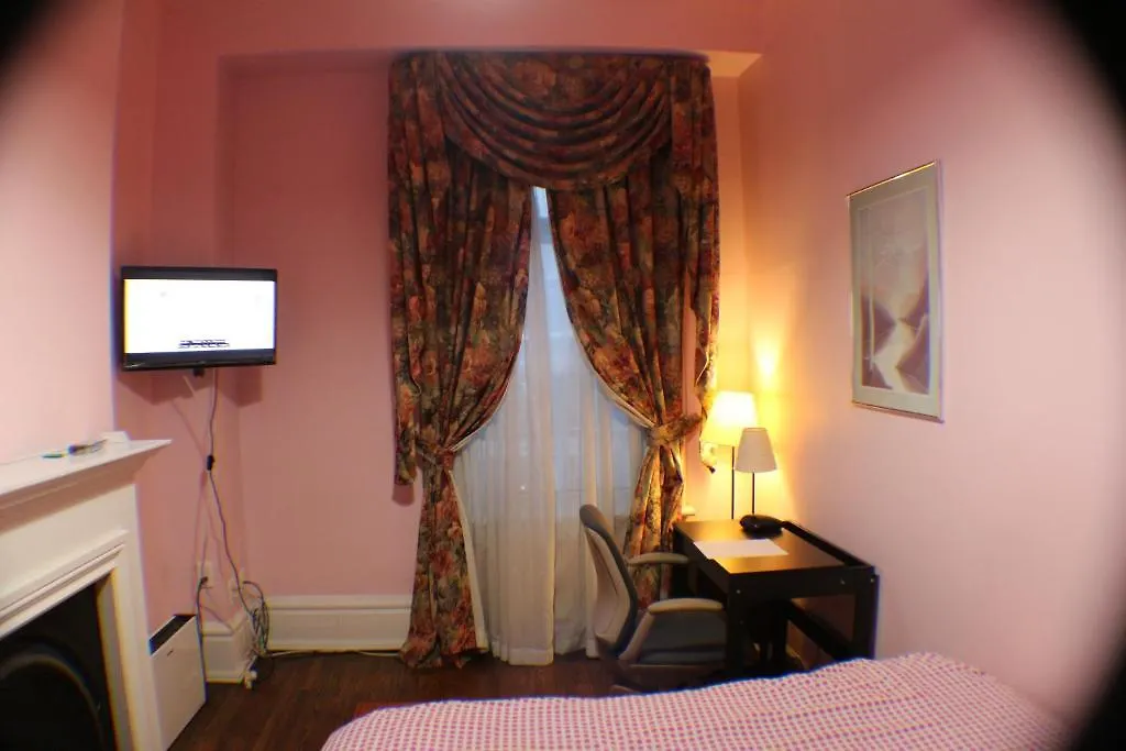 Comfy Guesthouse & Suite Toronto Gasthuis