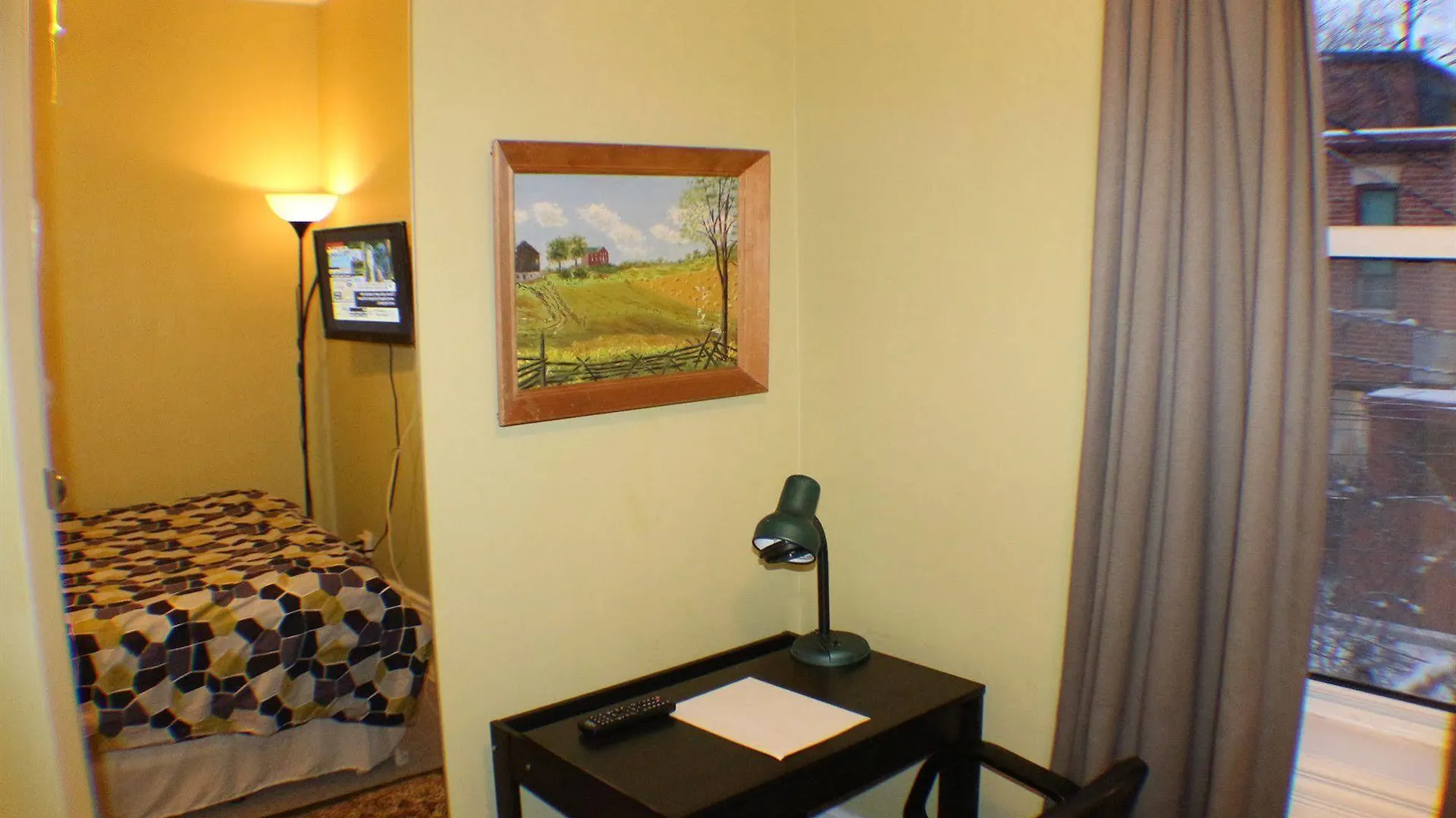 Comfy Guesthouse & Suite Toronto