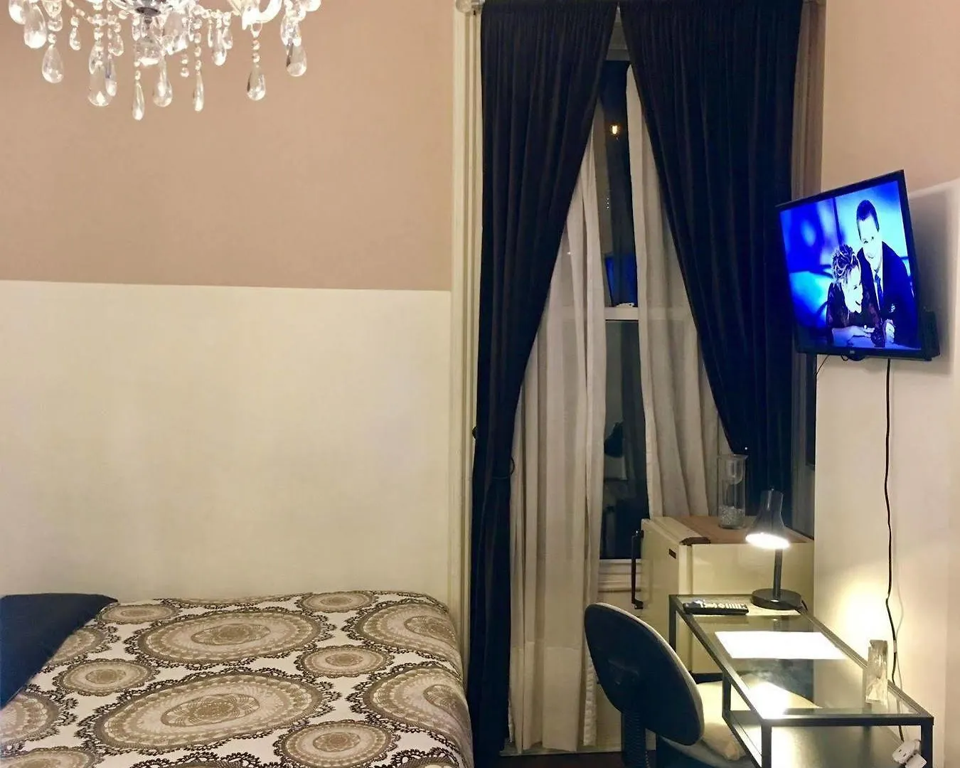Comfy Guesthouse & Suite Toronto